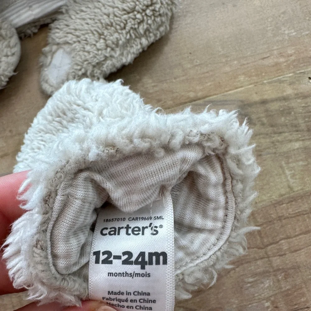 5 piece Carters baby kids head Sherpa hat beanies and mittens